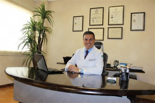 Dr. Miguel Angel Mar Ruiz, Gastroenterólogo