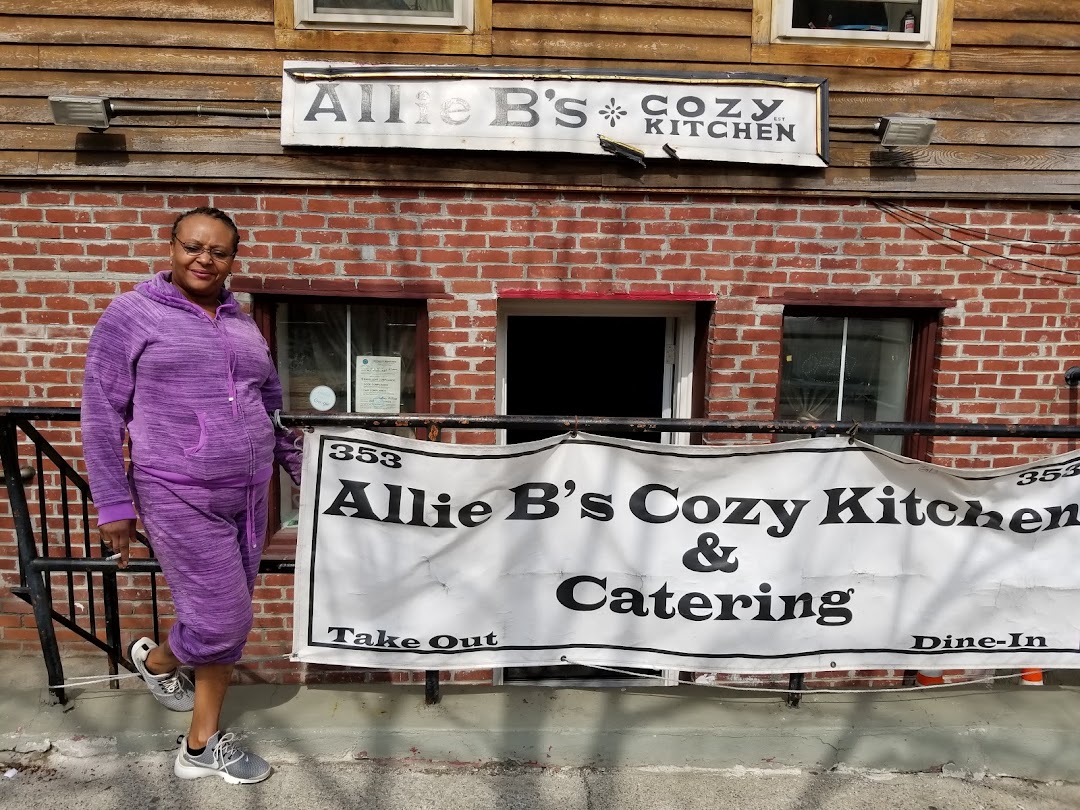 Allie Bs Cozy Kitchen