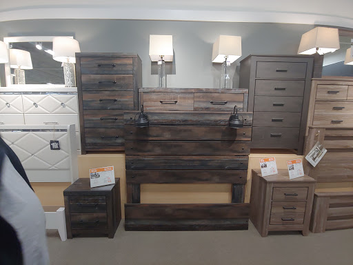 Furniture Store «Ashley HomeStore», reviews and photos, 4771 S 27th St, Greenfield, WI 53220, USA