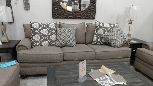 Furniture Store «Real Deals on Furniture», reviews and photos, 21 Cobb St, Jefferson, GA 30549, USA