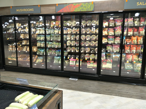 Supermarket «Save Mart Supermarkets», reviews and photos, 1449 E F St, Oakdale, CA 95361, USA