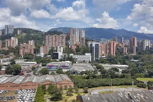 Ciudad del Río image