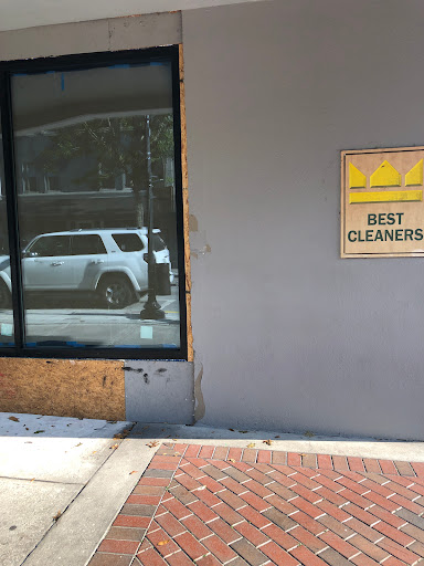 Dry Cleaner «Best Dry Cleaners Orlando - Downtown», reviews and photos, 431 E Central Blvd, Orlando, FL 32801, USA