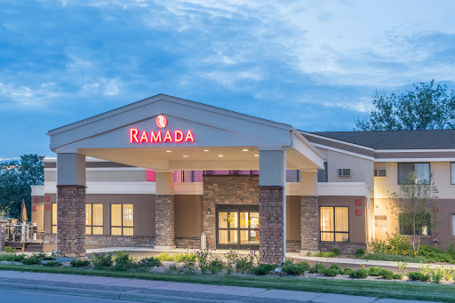 Ramada by Wyndham Minneapolis Golden Valley