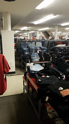 Department Store «JCPenney», reviews and photos, 6420 Pacific Blvd, Huntington Park, CA 90255, USA