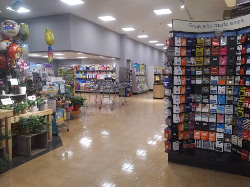 Grocery Store «Stop & Shop», reviews and photos, 760 Villa Ave, Fairfield, CT 06824, USA