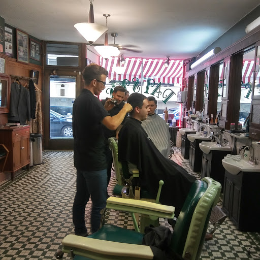 Patsys Barber Shop image 3