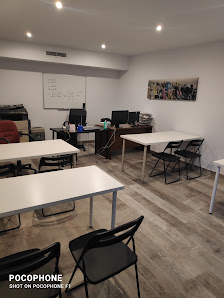 Academia JC C. Cervantes, 32B, 14960 Rute, Córdoba, España