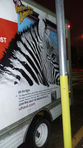 Truck Rental Agency «U-Haul Moving & Storage at University Ave», reviews and photos, 306 E University Ave, Champaign, IL 61820, USA