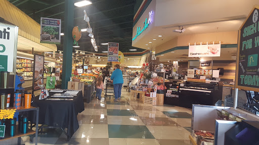 Grocery Store «Hen House #31», reviews and photos, 5800 Antioch Rd, Merriam, KS 66202, USA