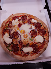 Salami du Pizzas à emporter Hangar à Pizza à Beaufort-en-Anjou - n°5