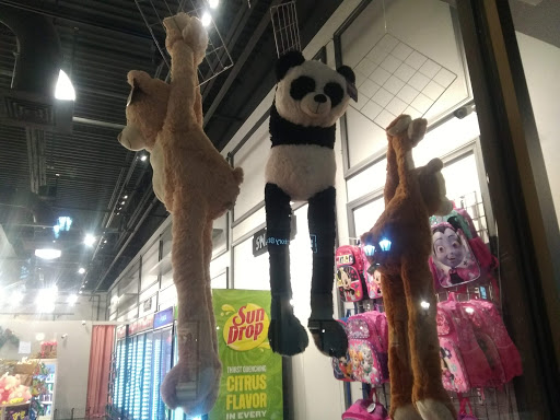 Shopping Mall «Charlotte Premium Outlets», reviews and photos, 5404 New Fashion Way, Charlotte, NC 28278, USA