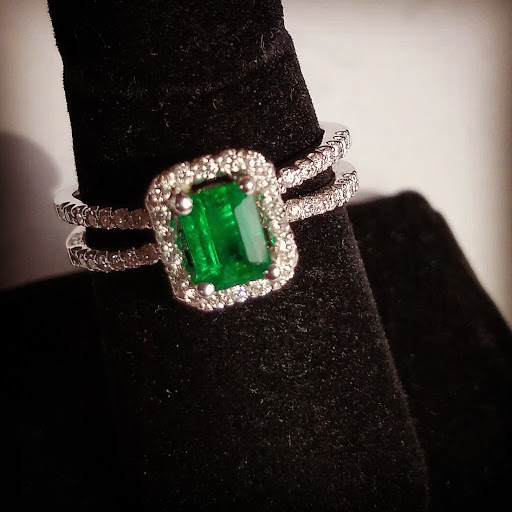 Jewelry Store «Boston Jewelry Company», reviews and photos, 291 Watertown St, Newton, MA 02458, USA