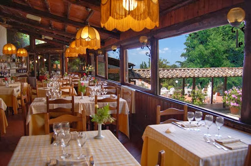 Tavernetta Il Cavaliere - Pizzeria ristorante Viterbo in San Martino al Cimino, Provincia di Viterbo