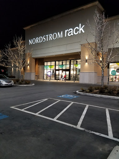 Department Store «Nordstrom Rack Station Park», reviews and photos, 380 Station Pkwy, Farmington, UT 84025, USA