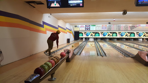 Bowling Alley «Green Lake Lanes Inc», reviews and photos, 7930 E Genesee St, Fayetteville, NY 13066, USA