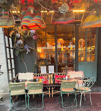 Atmosphère du Restaurant Maison Sauvage Saint-Germain-des-Prés à Paris - n°4