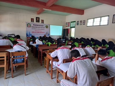 Ruang kelas - SMK Al Huda Bumiayu