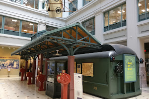 Smithsonian's National Postal Museum