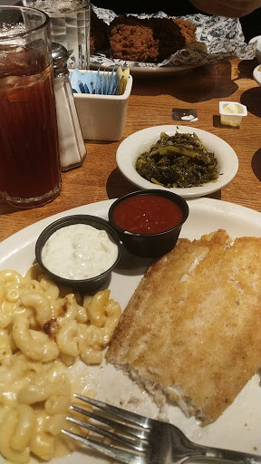 American Restaurant «Cracker Barrel Old Country Store», reviews and photos, 4680 Lenoir Ave, Jacksonville, FL 32216, USA