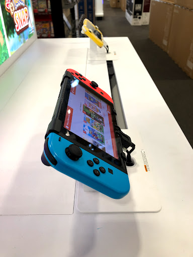 Electronics Store «Best Buy», reviews and photos, 2721 E 3rd St, Bloomington, IN 47401, USA