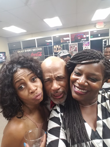 Tobacco Shop «Paradise Island Smoke Shop», reviews and photos, 3316 Snapfinger Rd, Lithonia, GA 30038, USA