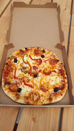 Aliment-réconfort du Restauration rapide Le Kiosque à Pizzas Tiercé à Tiercé - n°1