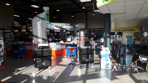 Photo 1 - FOI 53 - Bosch Car Service