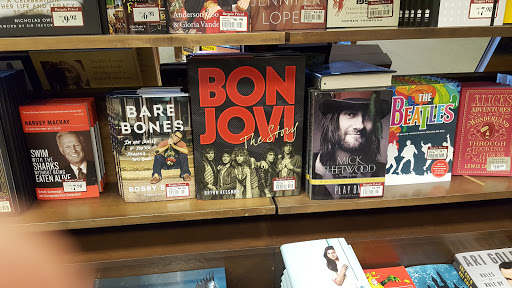 Book Store «Barnes & Noble», reviews and photos, 4916 S Broadway Ave, Tyler, TX 75703, USA