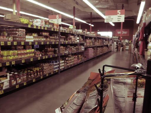 Grocery Store «Grocery Outlet Bargain Market», reviews and photos, 1460 Fitzgerald Dr, Pinole, CA 94564, USA