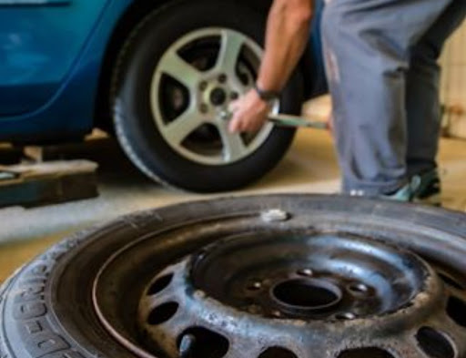 Auto Body Shop «Al Brodeur’s Auto Body, Inc», reviews and photos, 412 South St, Marlborough, MA 01752, USA