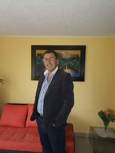 Opiniones de CGEDIN INMUEBLES en Quito - Agencia inmobiliaria