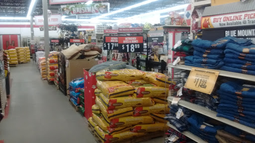 Home Improvement Store «Tractor Supply Co.», reviews and photos, 150 New London Rd, Colchester, CT 06415, USA