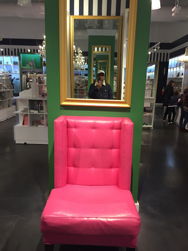 Fashion Accessories Store «Charming Charlie», reviews and photos, 1028 Old Country Rd, Garden City, NY 11530, USA