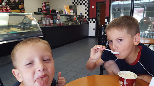 Ice Cream Shop «Cold Stone Creamery», reviews and photos, 3641 E Baseline Rd q101, Gilbert, AZ 85234, USA