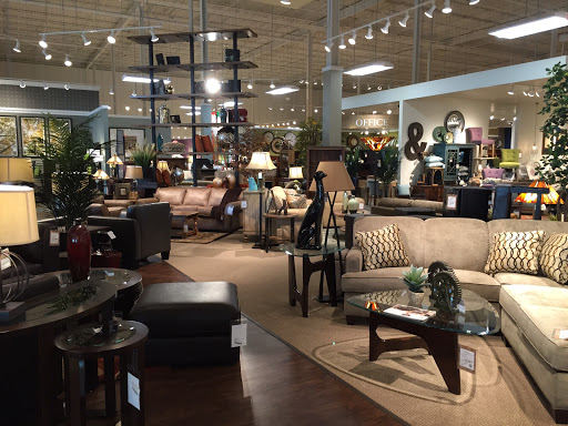 Furniture Store «HOM Furniture», reviews and photos, 13800 Rogers Dr, Rogers, MN 55374, USA
