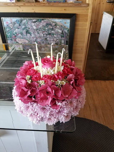 Florist «Mums the Word-A Florist», reviews and photos, 1175 N Berkeley Ave, Fullerton, CA 92832, USA