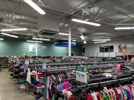 Donations Center «Goodwill», reviews and photos