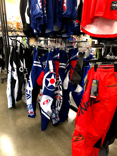 Motorcycle Parts Store «Cycle Gear», reviews and photos, 388 Tarrytown Rd, White Plains, NY 10607, USA