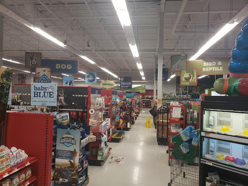 Pet Supply Store «Petco Animal Supplies», reviews and photos, 12960 Middlebrook Road #520a, Germantown, MD 20874, USA