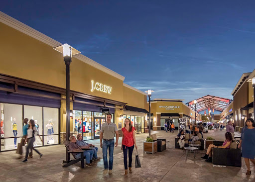 Outlets of Little Rock, 11201 Bass Pro Parkway, Little Rock, AR 72209, USA, 