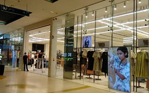 Westside - VR Mall, Chennai image