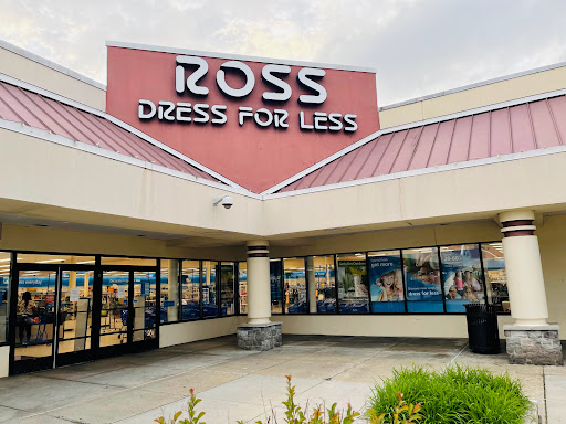 Clothing Store «Ross Dress for Less», reviews and photos, 9616 Reisterstown Rd, Garrison, MD 21117, USA