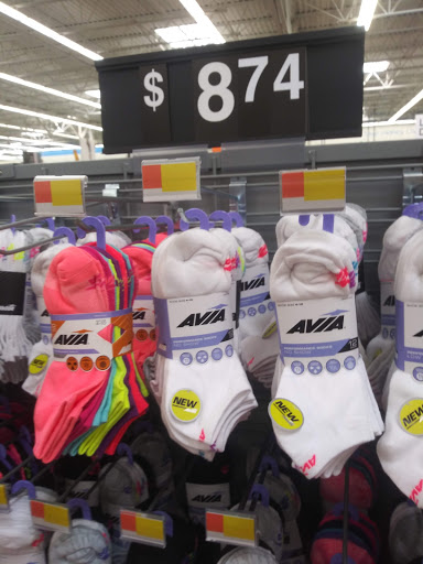 Discount Store «Walmart», reviews and photos, 700 Marketplace Blvd, Hamilton Township, NJ 08691, USA