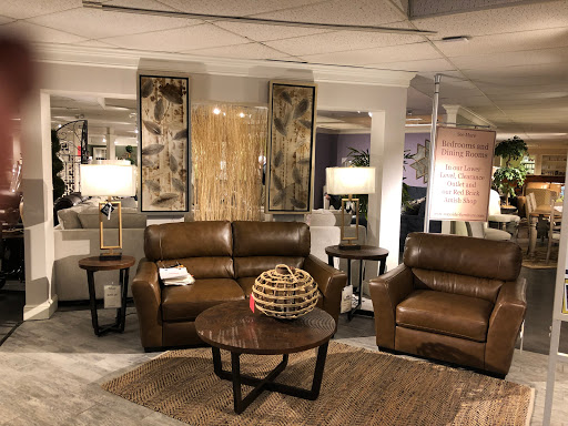 Furniture Store «Wayside Furniture», reviews and photos, 1367 Canton Rd, Akron, OH 44312, USA
