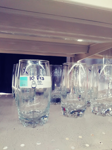 Thrift Store «Village Discount Outlet», reviews and photos, 3500 Cleveland Ave, Columbus, OH 43224, USA