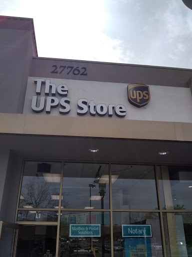 Shipping and Mailing Service «The UPS Store», reviews and photos, 27762 Antonio Pkwy, Ladera Ranch, CA 92694, USA
