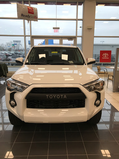 Used Car Dealer «Price Toyota», reviews and photos, 168 N Dupont Hwy, New Castle, DE 19720, USA