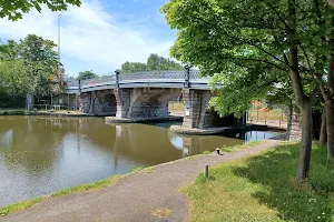 Bridge View Runcorn image