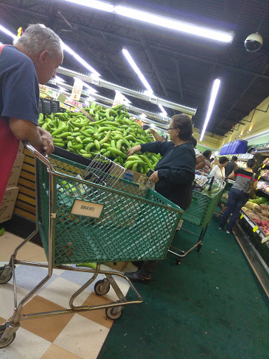 Grocery Store «Bravo Supermarkets», reviews and photos, 2820 SW Port St Lucie Blvd, Port St Lucie, FL 34953, USA